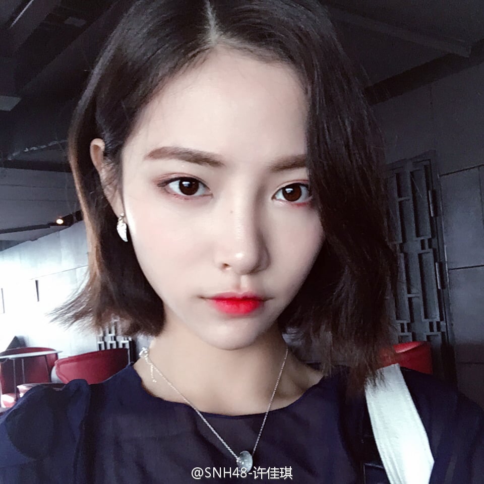 단발로 자르고 리즈 찍는 중인 중국 탑 아이돌.jpg | 인스티즈