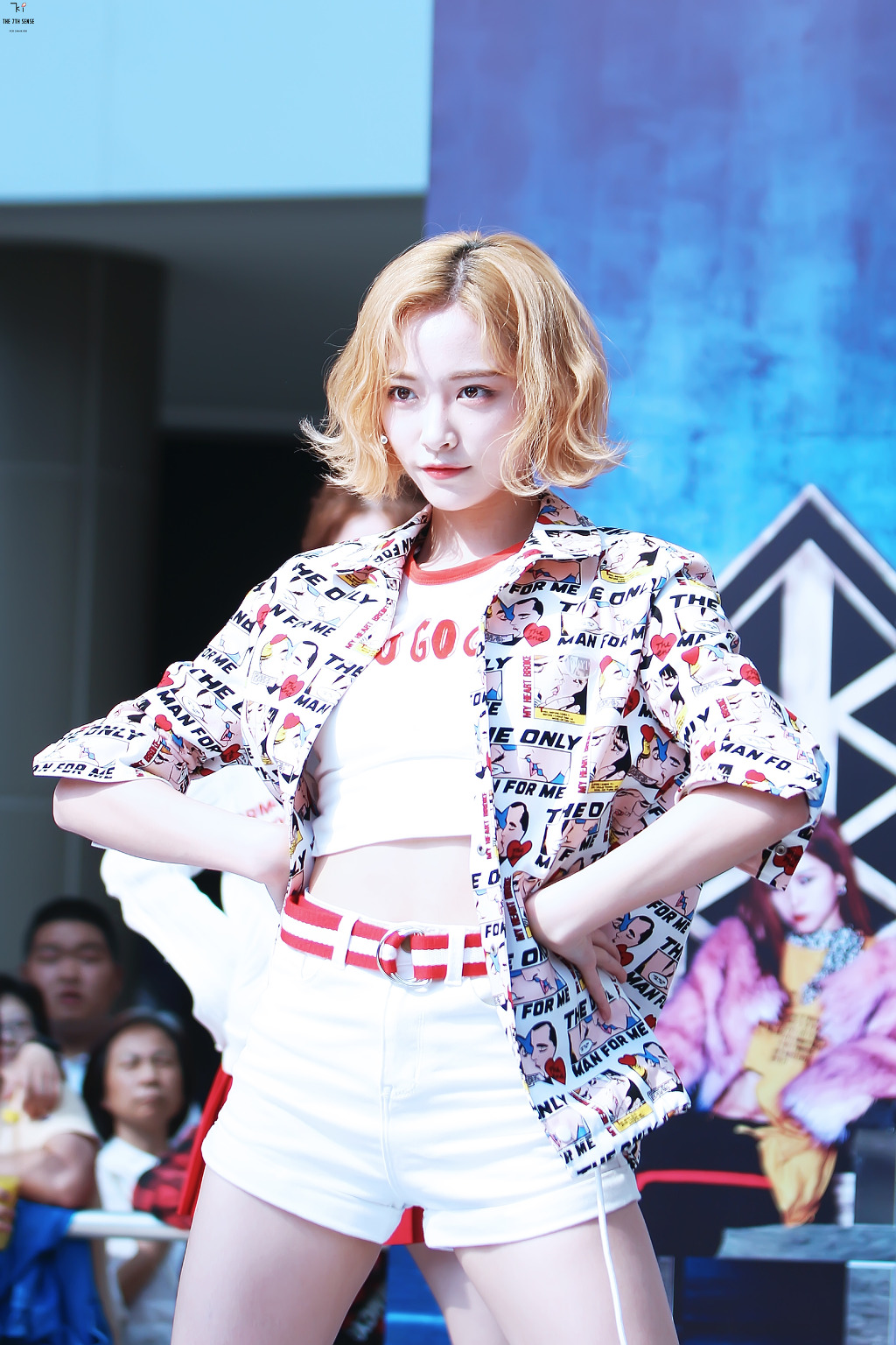 단발로 자르고 리즈 찍는 중인 중국 탑 아이돌.jpg | 인스티즈