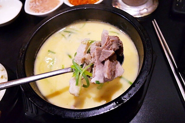 호불호 갈릴 치즈돼지국밥 | 인스티즈