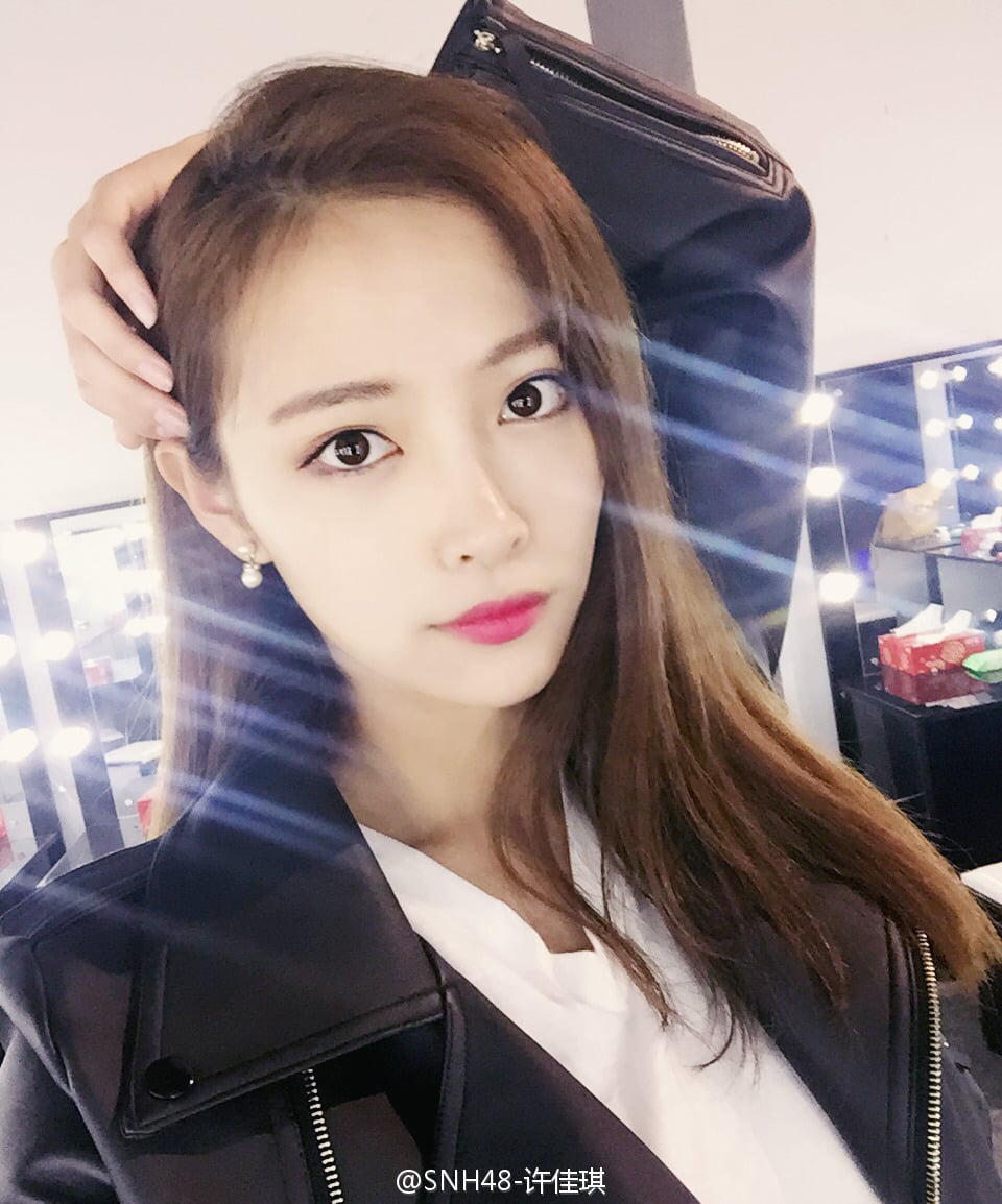 단발로 자르고 리즈 찍는 중인 중국 탑 아이돌.jpg | 인스티즈