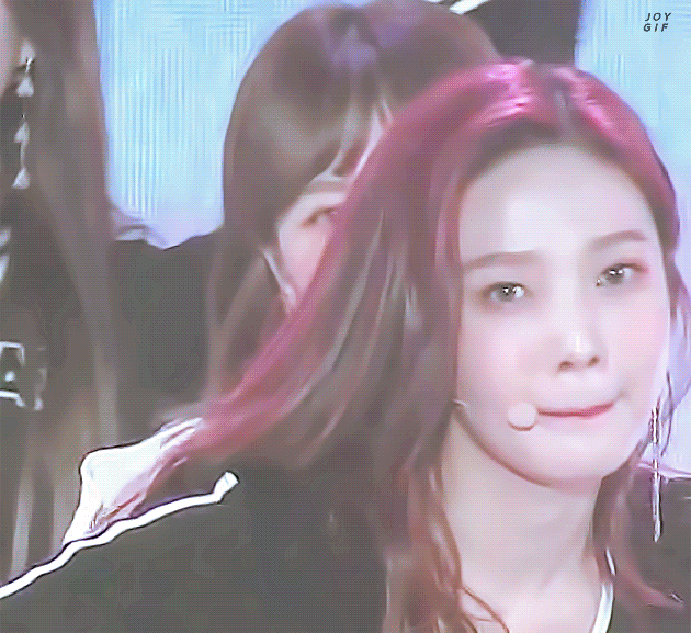 레드벨벳의 섹시다이나마이트 조이.jpgif | 인스티즈