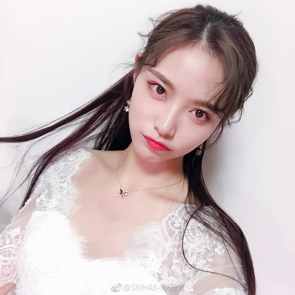 단발로 자르고 리즈 찍는 중인 중국 탑 아이돌.jpg | 인스티즈
