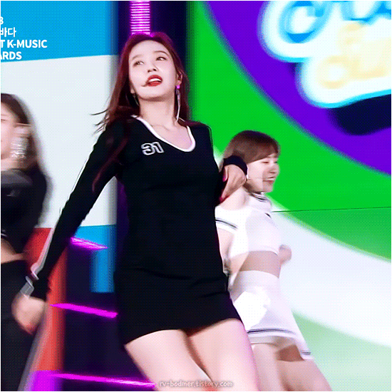 레드벨벳의 섹시다이나마이트 조이.jpgif | 인스티즈