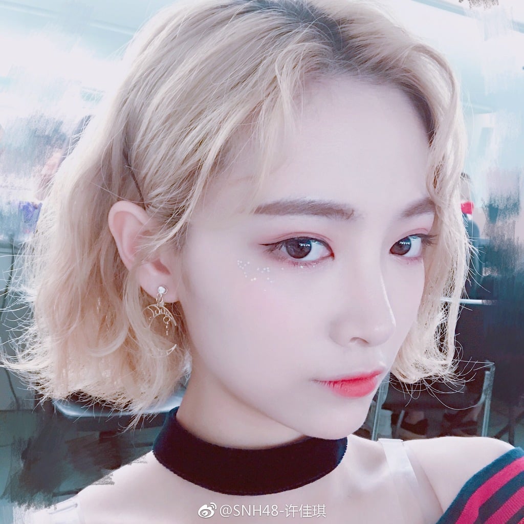 단발로 자르고 리즈 찍는 중인 중국 탑 아이돌.jpg | 인스티즈