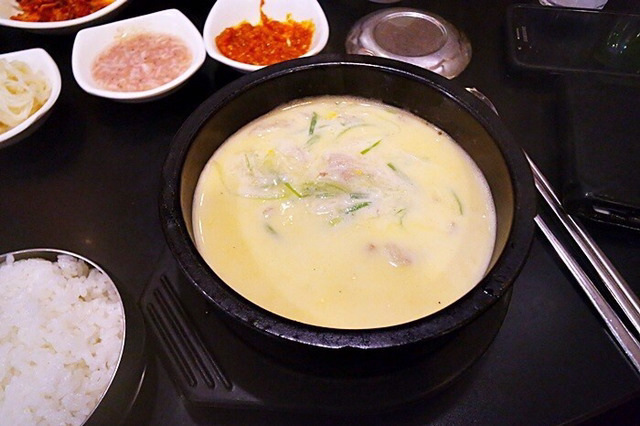 호불호 갈릴 치즈돼지국밥 | 인스티즈