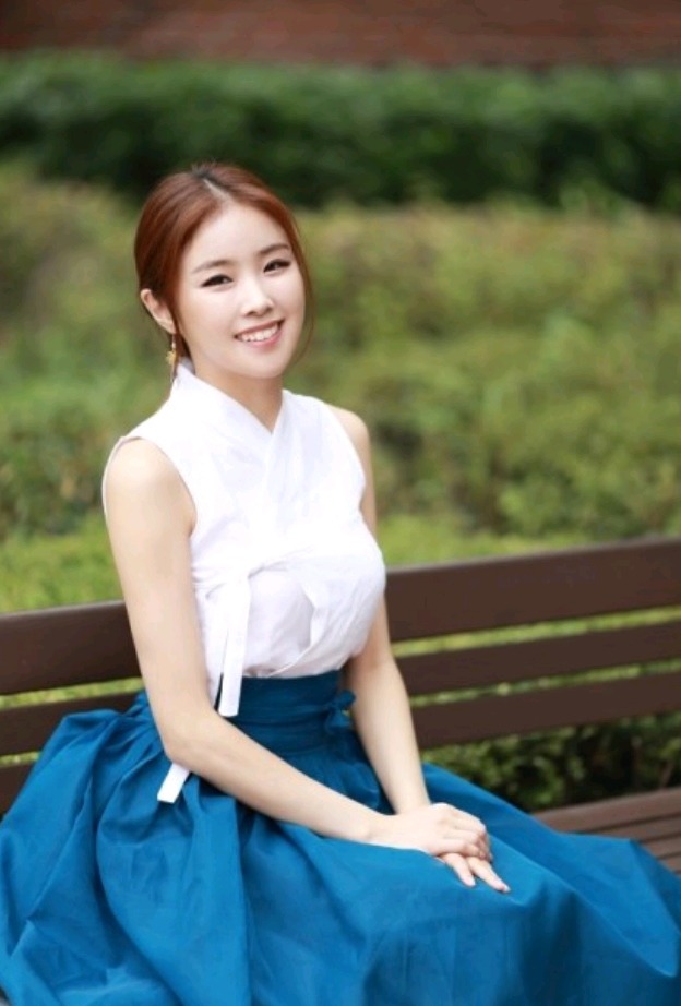 전직이 치과의사인 아나운서 | 인스티즈