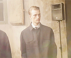  외국 남자모델들 백스테이지 모습.gif | 인스티즈