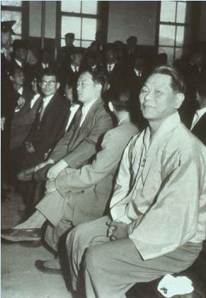 한국 역대 최악의 독재자 이승만 그를 알아보자! | 인스티즈