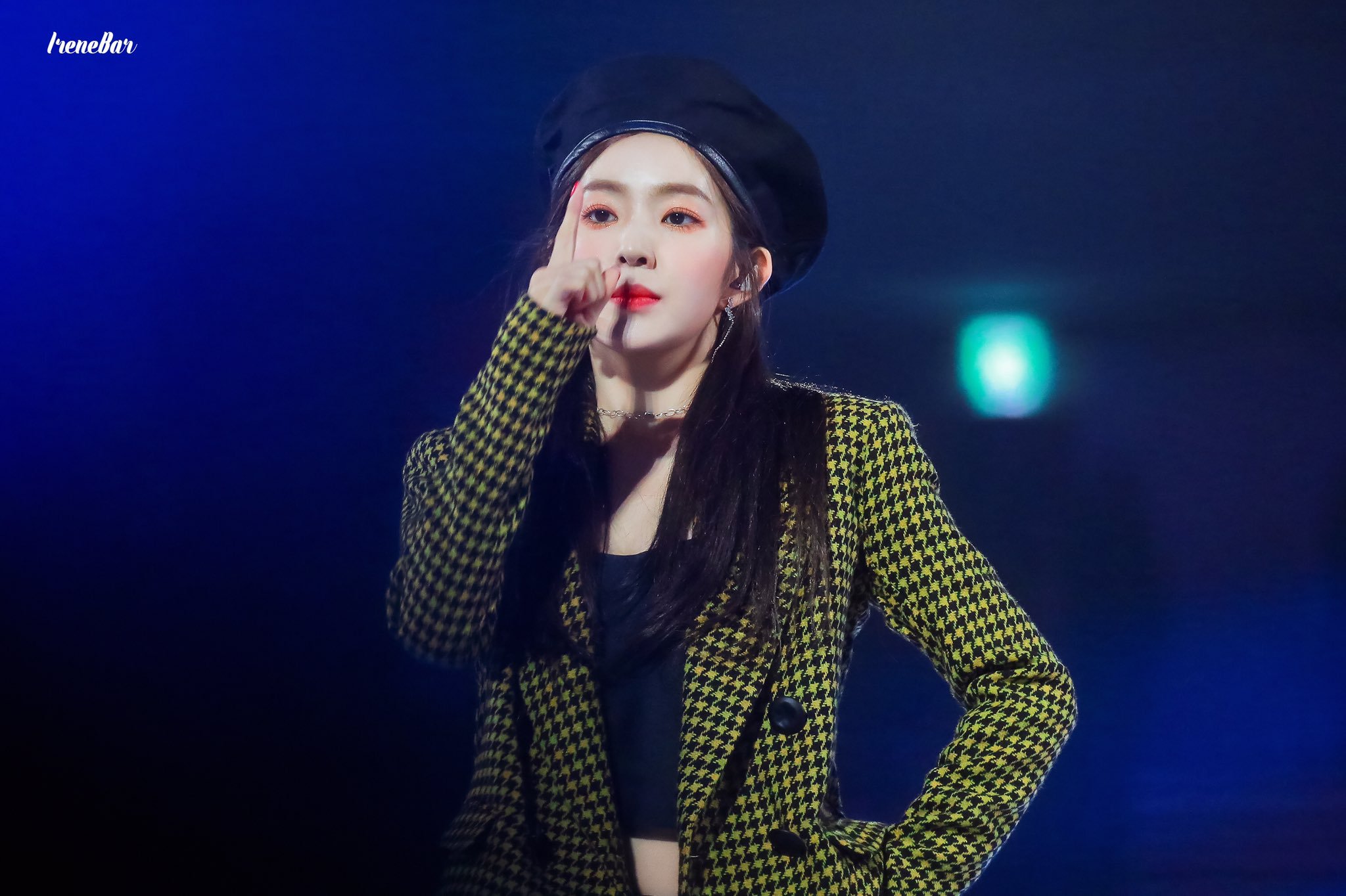 베레모 쓴 레드벨벳 아이린.jpg | 인스티즈