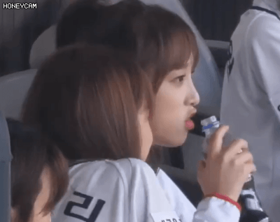 남친미 뿜뿜하는 아이즈원 예나 | 인스티즈