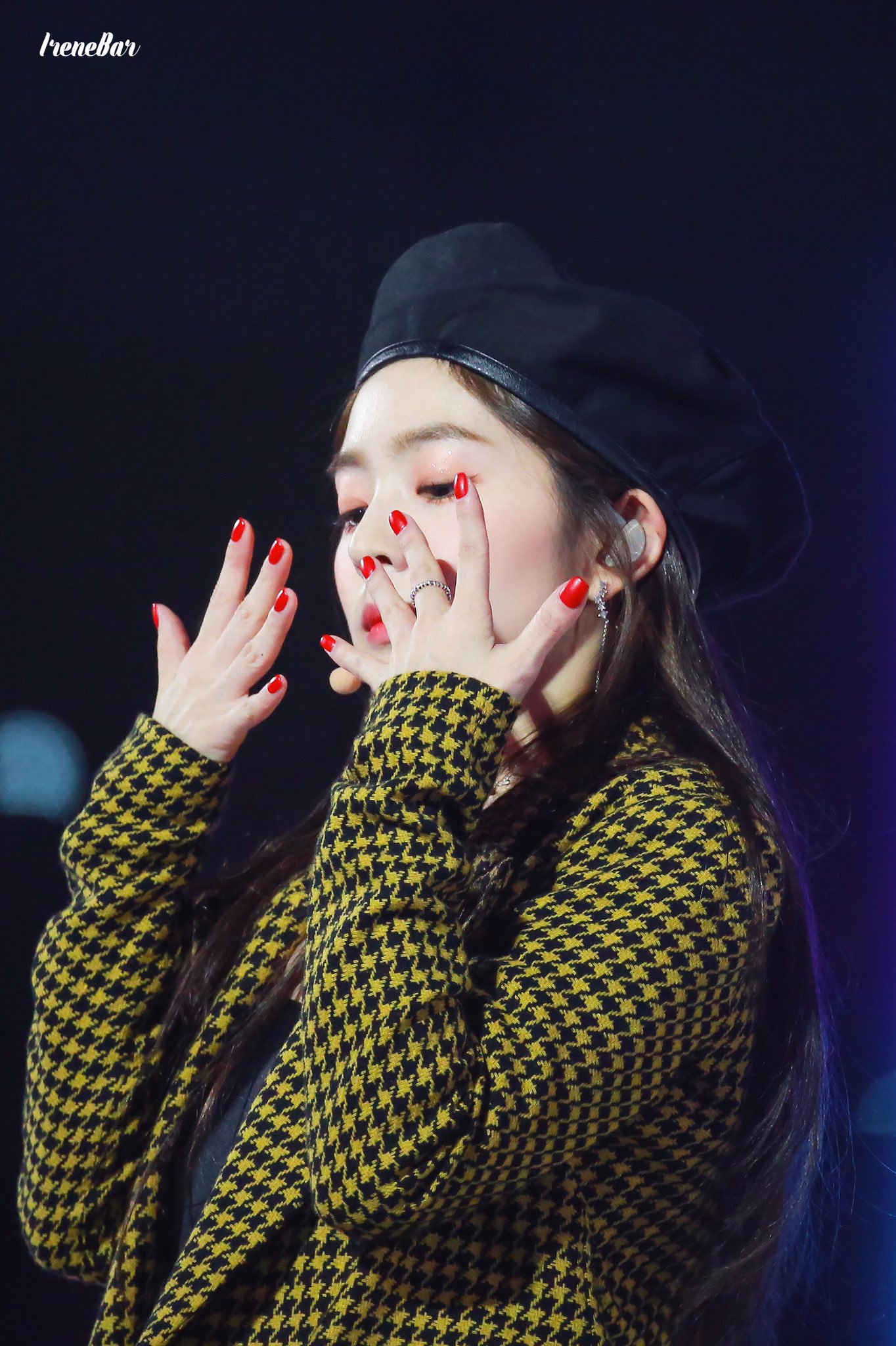 베레모 쓴 레드벨벳 아이린.jpg | 인스티즈