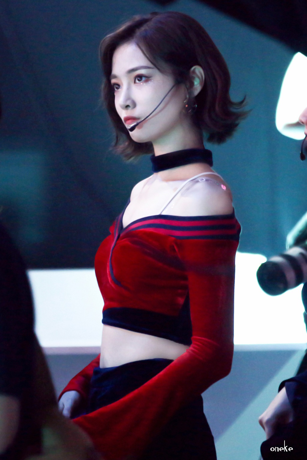단발로 자르고 리즈 찍는 중인 중국 탑 아이돌.jpg | 인스티즈