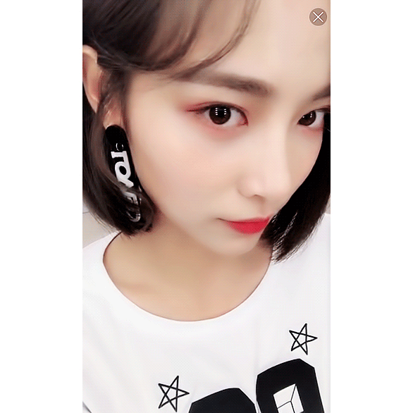 단발로 자르고 리즈 찍는 중인 중국 탑 아이돌.jpg | 인스티즈