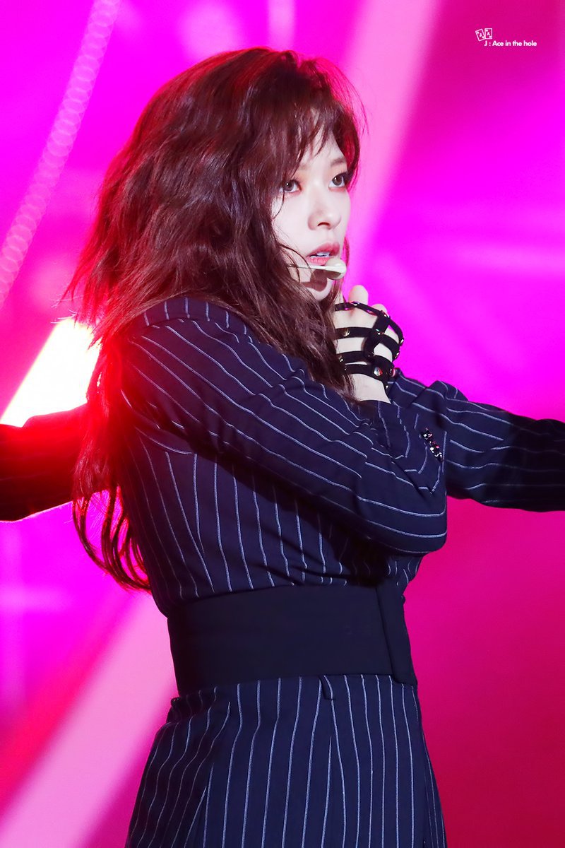 분위기보스 트와이스 유정연.jpg | 인스티즈
