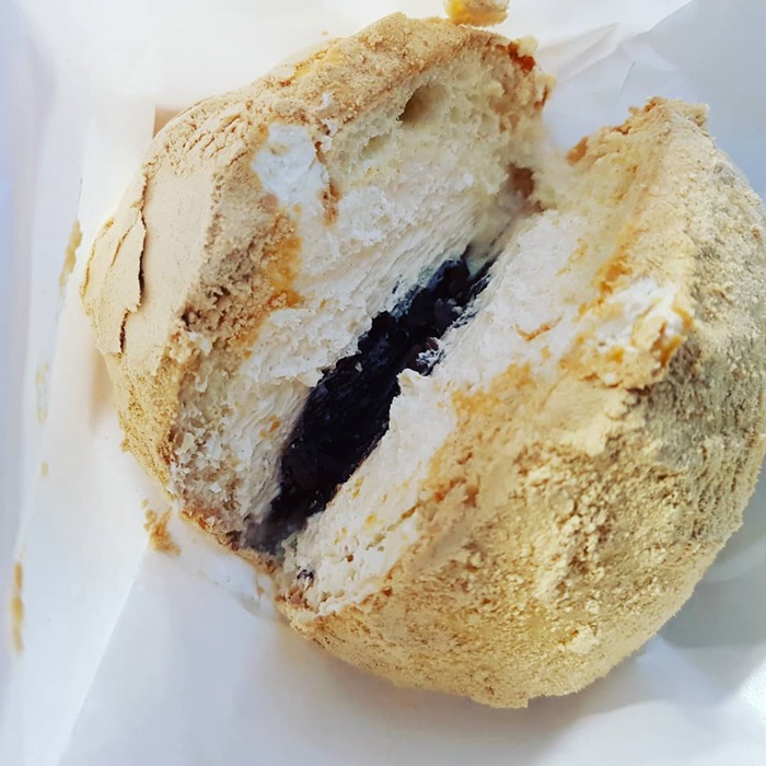 강릉에서 줄서서 사먹는다는 핫한 빵..ㄷㄷ..jpg | 인스티즈