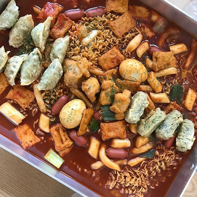 다 먹으면 공짜라는 대전 떡볶이...jpg | 인스티즈