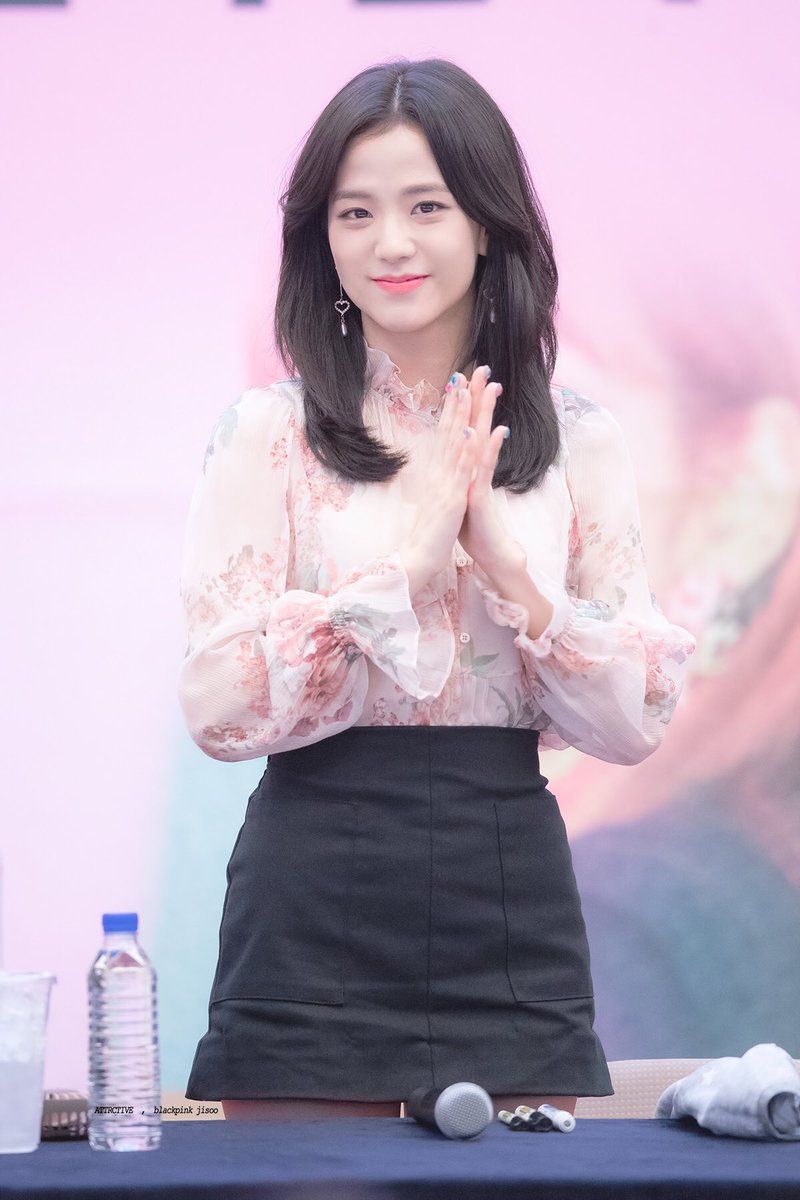 블랙핑크의 얼굴천재 지수.jpigf | 인스티즈