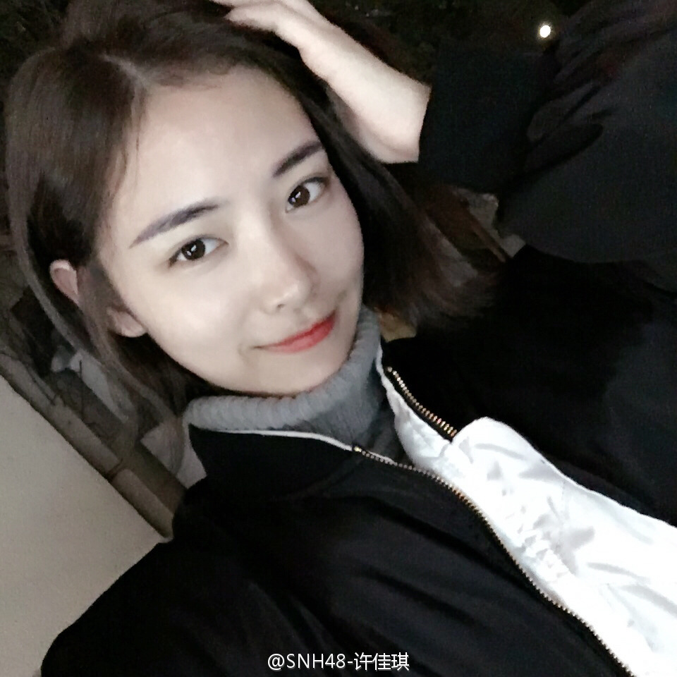 단발로 자르고 리즈 찍는 중인 중국 탑 아이돌.jpg | 인스티즈