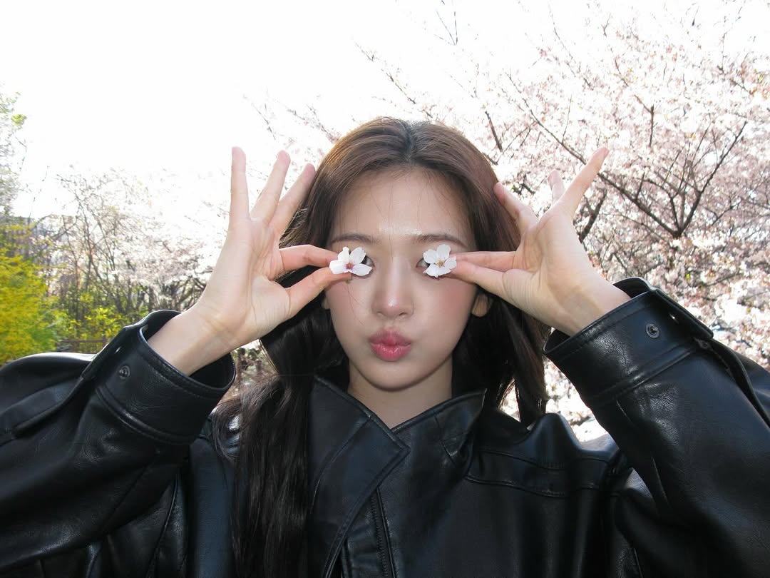 엄마가 찍어줬다는 아이브 안유진 사진.jpg | 인스티즈