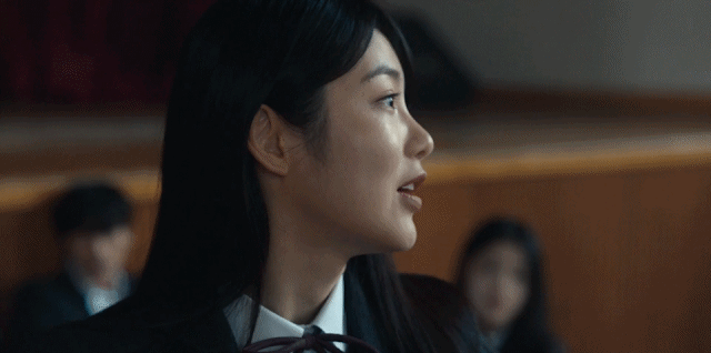 더글로리 학폭가해자로 나오는 신예은.gif | 인스티즈