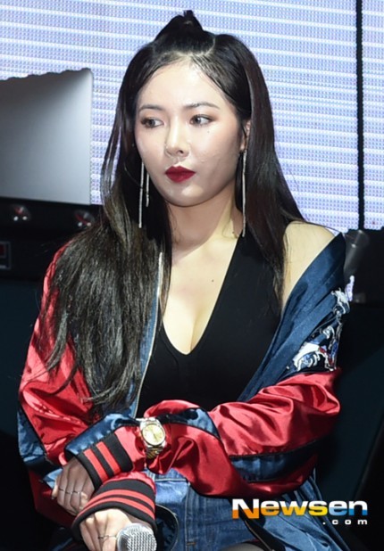 오늘자 현아 얼굴.jpg | 인스티즈