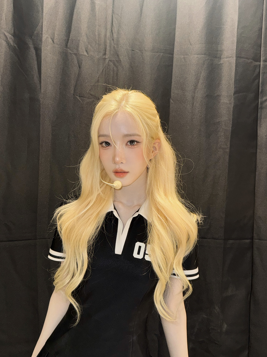 금발 반응 좋은 트리플에스 김유연.JPG | 인스티즈