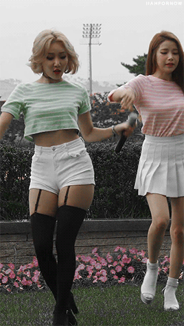 남자 코피 터트리는 화사 섹시댄스.gif | 인스티즈