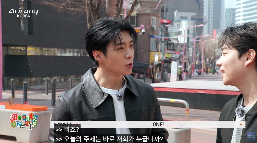 9년 차인데 아이돌인걸 부끄러워하는 남돌...jpg | 인스티즈