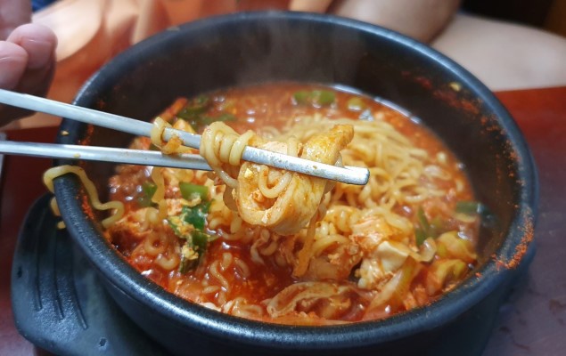 종로에서 유명하다는 짬뽕라면...jpg | 인스티즈