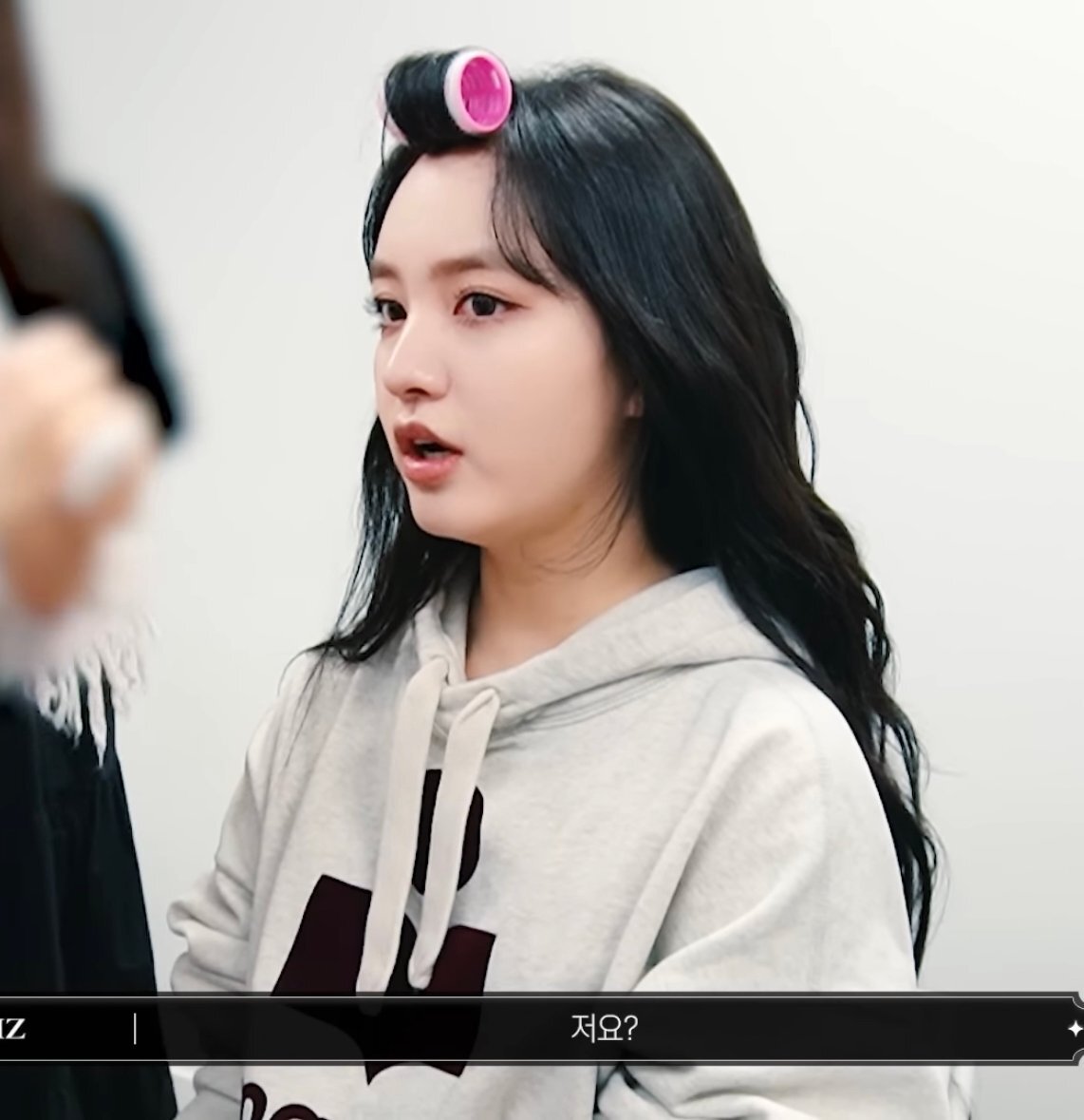 오늘자 앞머리 깐거 공개하고 반응 엄청좋은 아이브 리즈.jpg | 인스티즈