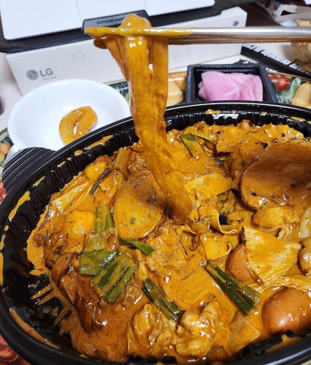 두찜 신상 마라로제찜닭 | 인스티즈