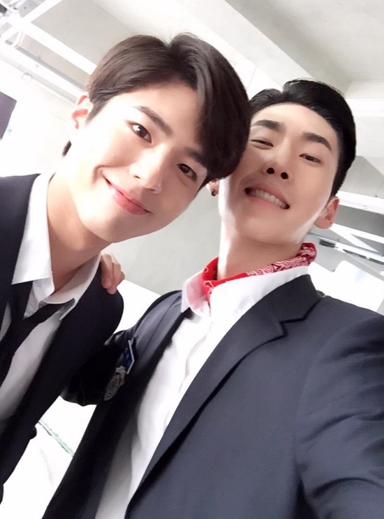 박보검으로 보는 다양한 남자 헤어스타일.JPG (데이터) | 인스티즈