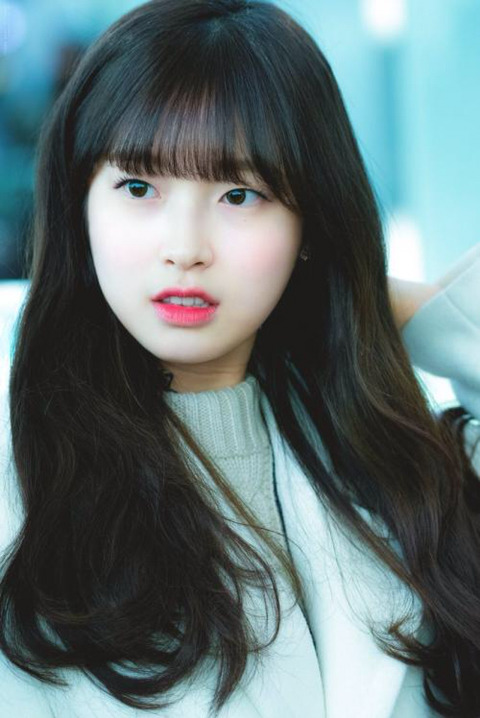 요새는 살빠져서 찾아보기 힘든 오마이걸 아린 볼살 | 인스티즈
