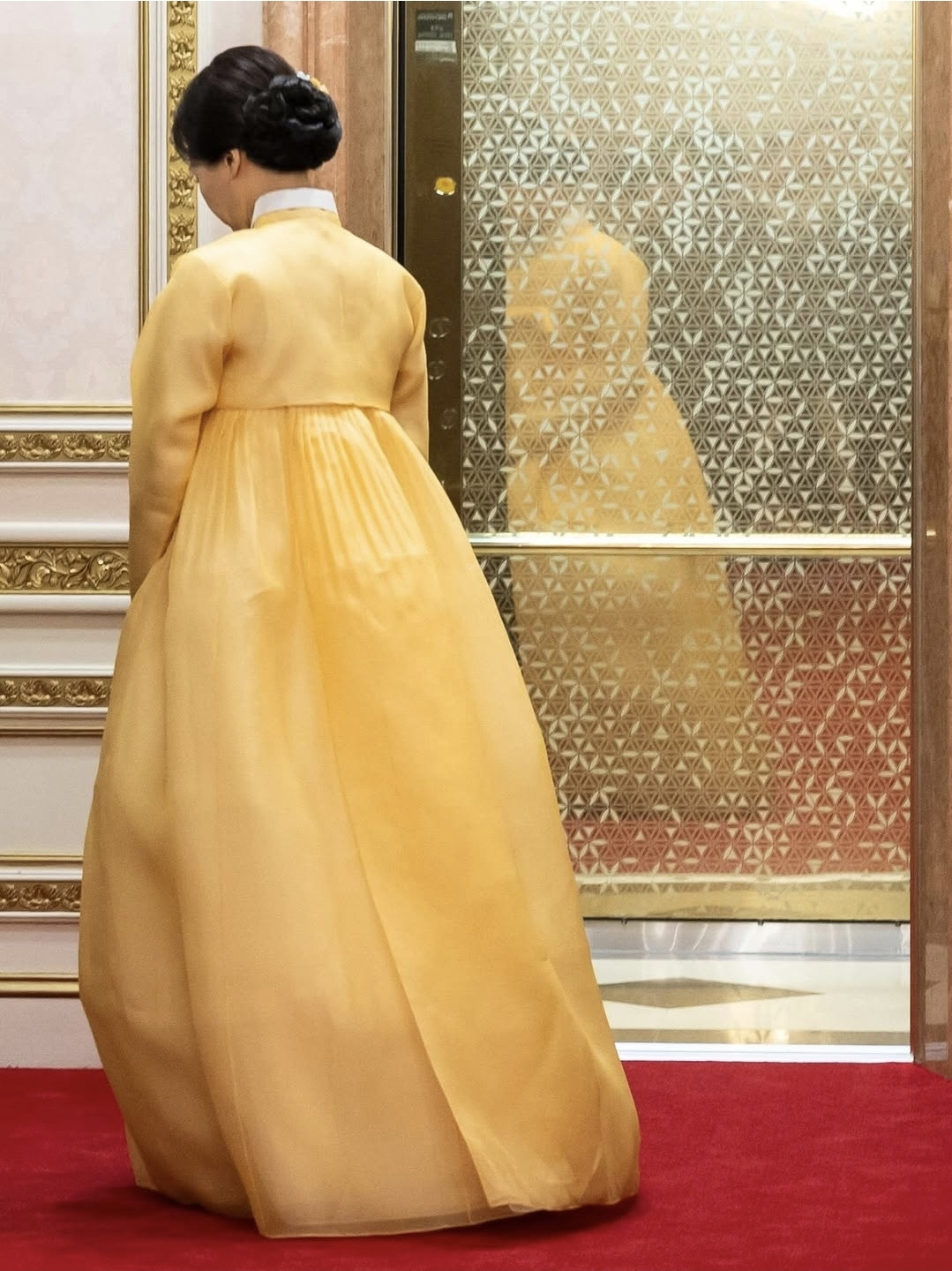 프랑스 대통령실에서 찍은 한복 사진 | 인스티즈