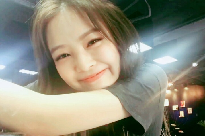 [블랙핑크] 본인은 만두가 아니고 오이라는 제니 | 인스티즈