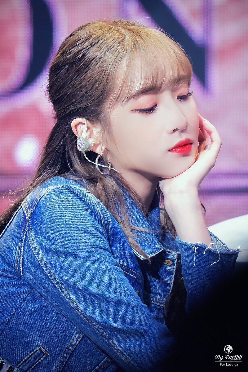 러블리즈 지애가 3년째 놀림 당하고 있는 전설의 귤던까 사건.jpg | 인스티즈