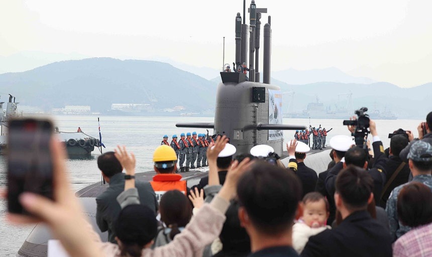 현재 태평양 횡단중인 한국잠수함 '도산 안창호함' | 인스티즈