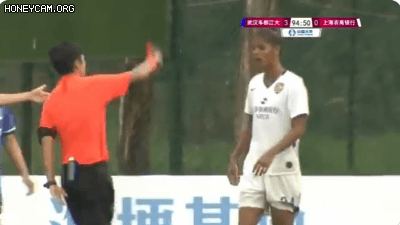 중국 여자 축구 리그 폭행 사건.GIF | 인스티즈