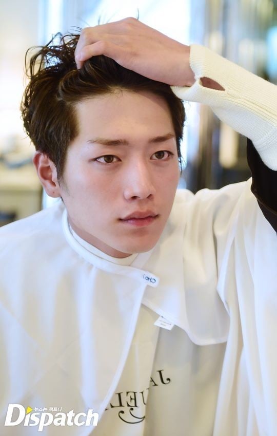서강준 미용실에서 메이크업 전 vs 후.JPG | 인스티즈