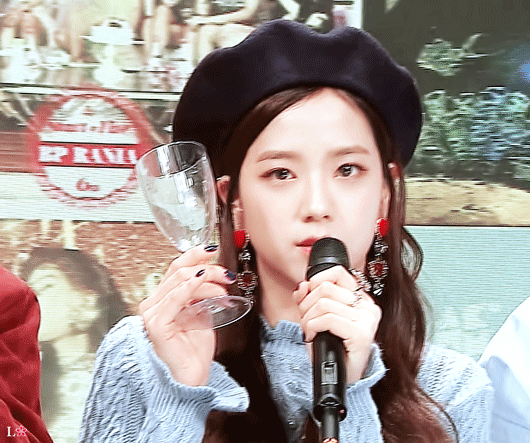 오늘자 투샷잡힌 현재 SM YG 대표비쥬얼 여자아이돌 | 인스티즈