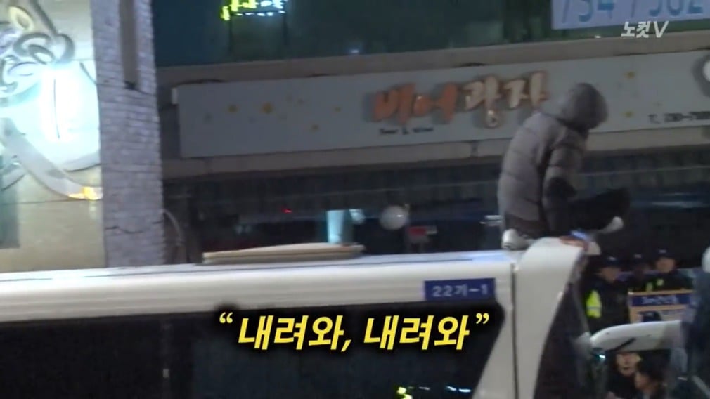 전 세계에 유례없던 시위 모습.jpg - | 인스티즈