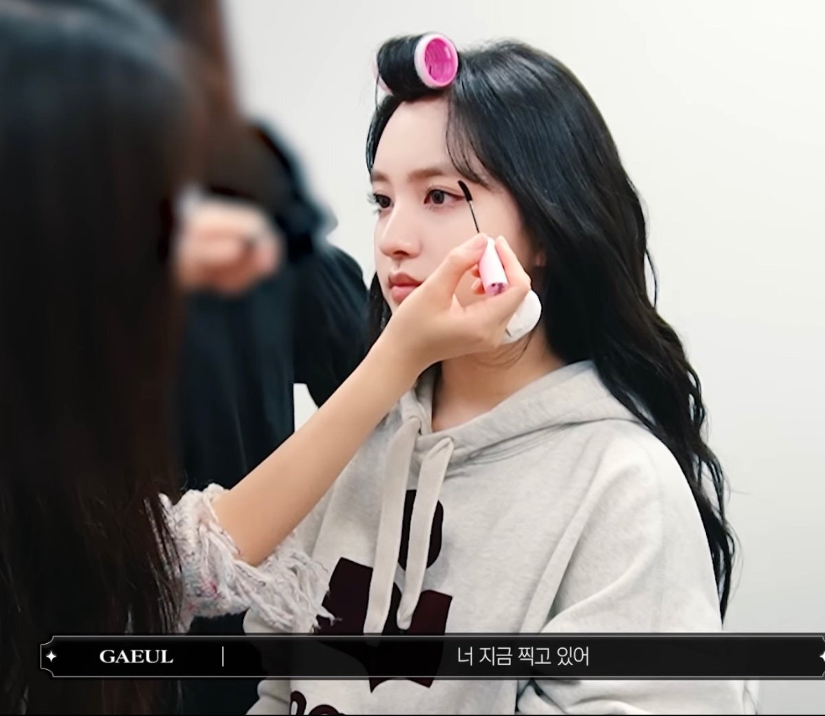 오늘자 앞머리 깐거 공개하고 반응 엄청좋은 아이브 리즈.jpg | 인스티즈