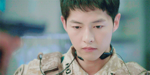 태양의후예 스텝들이 편집하다가 현실 소리질렀다는 장면 | 인스티즈