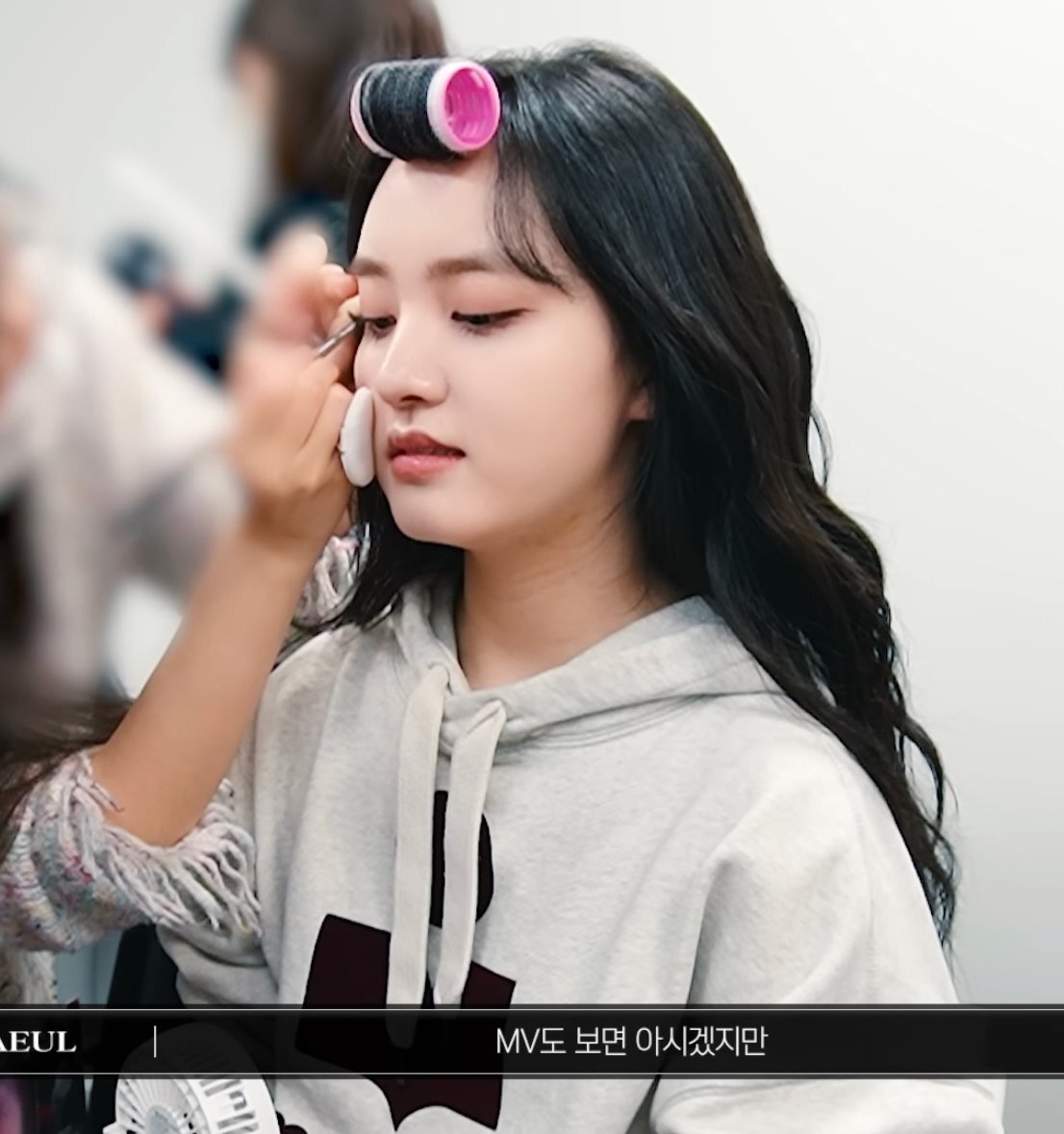 오늘자 앞머리 깐거 공개하고 반응 엄청좋은 아이브 리즈.jpg | 인스티즈