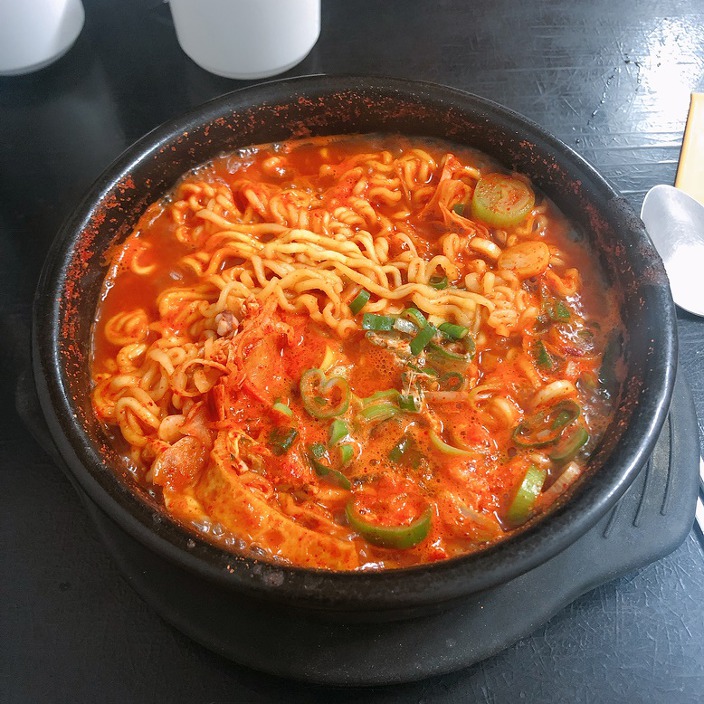 종로에서 유명하다는 짬뽕라면...jpg | 인스티즈