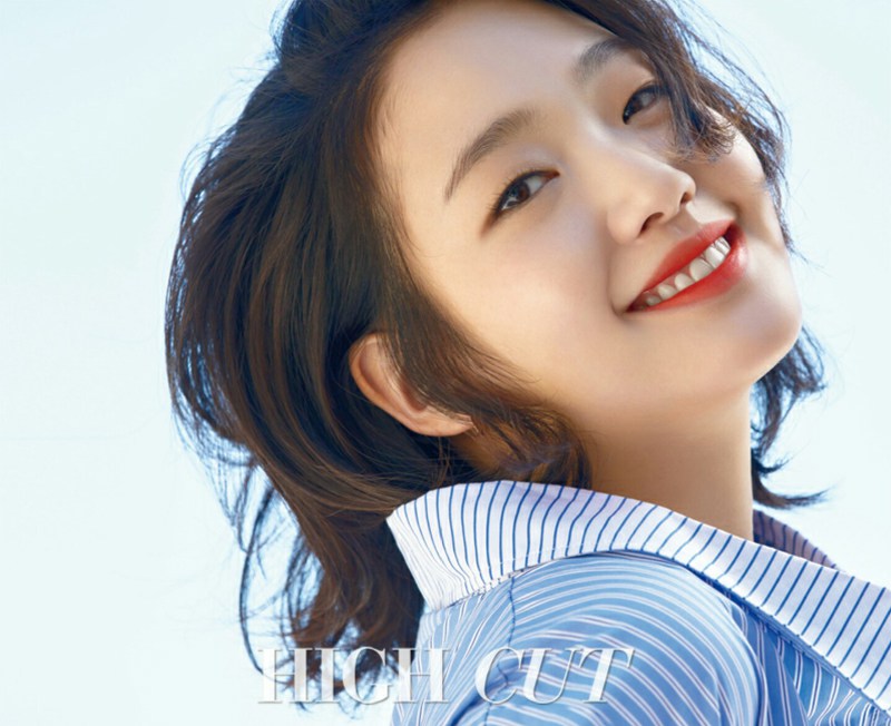기사뜨면 얼굴에 손대지 말라고 단골로 댓글 달리는 여배우들.jpgif | 인스티즈