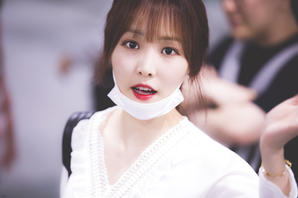 [여자친구] 파스타 먹고싶어서 유주 | 인스티즈