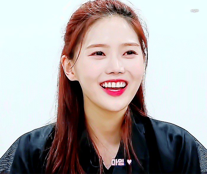 오마이걸 효정이 레드벨벳 슬기와 인생 네컷 찍은 일화.twt+gif | 인스티즈