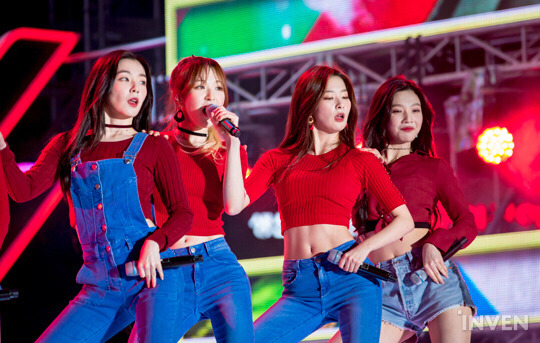 레드벨벳 슬기 복근 모음 | 인스티즈