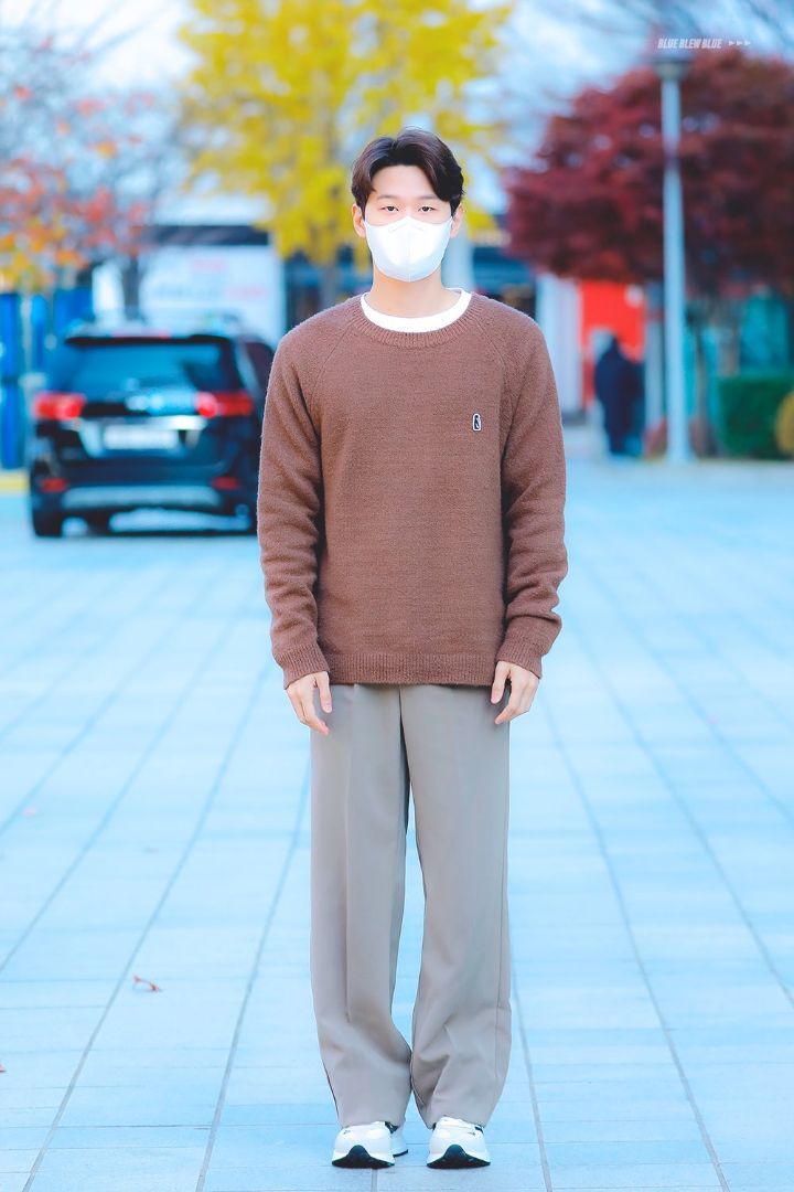 [전지적참견시점] 배우 이학주의 실제 키를 알게되자 놀라는 엠씨들 | 인스티즈